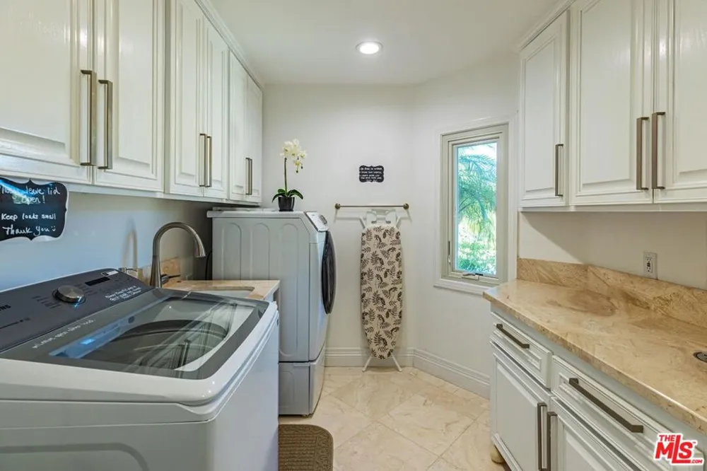 6358 Ramirez Mesa Drive Malibu, CA 90265
