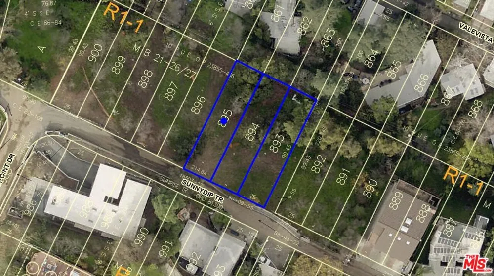 7247 W Sunnydip Trail Los Angeles, CA 90068