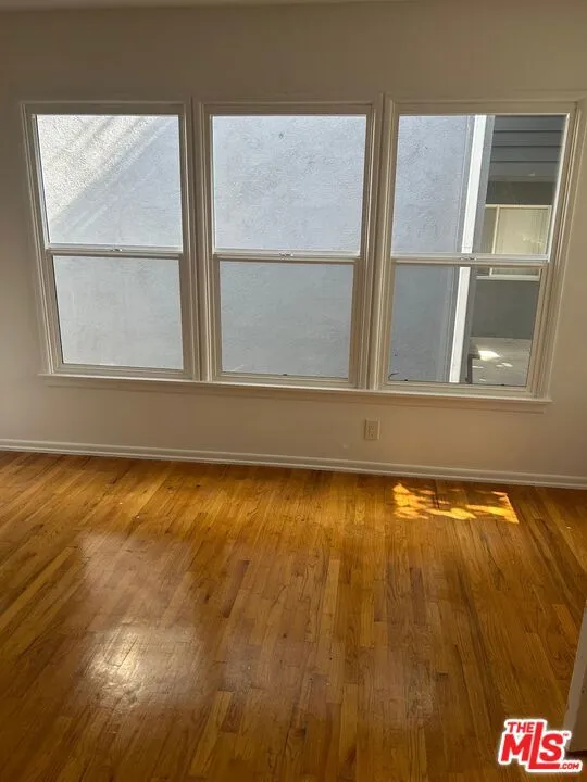 455 S Oakhurst Drive #3 Beverly Hills, CA 90212