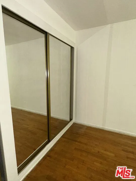455 S Oakhurst Drive #3 Beverly Hills, CA 90212