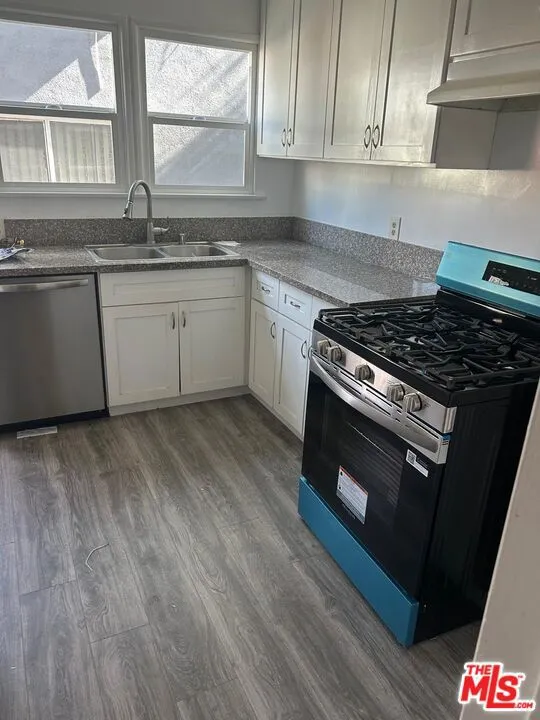 455 S Oakhurst Drive #3 Beverly Hills, CA 90212