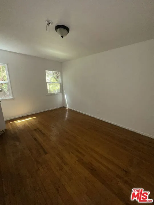 455 S Oakhurst Drive #3 Beverly Hills, CA 90212