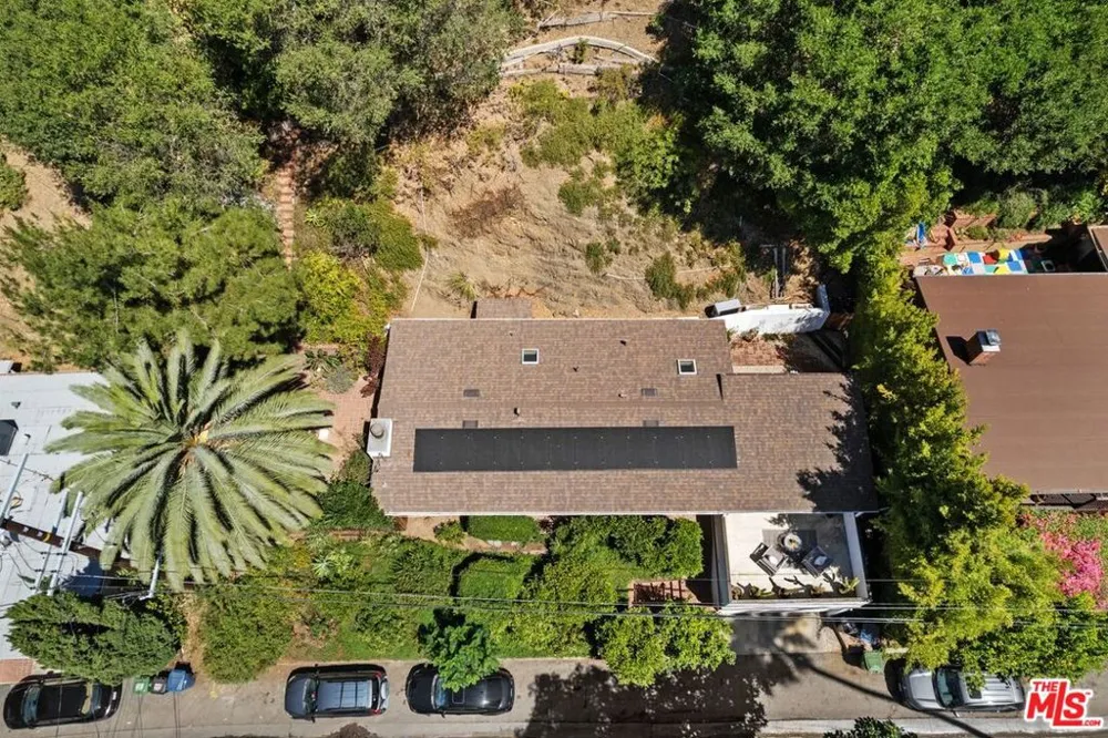 9667 Yoakum Drive Los Angeles, CA 90210