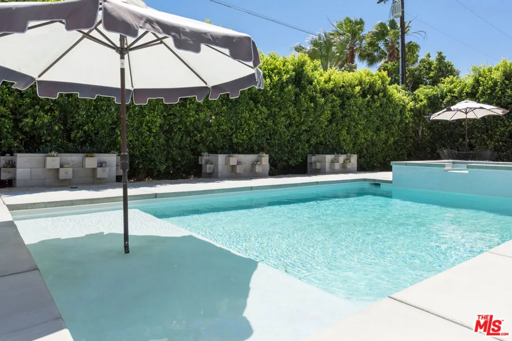 2350 Los Alamos Road Palm Springs, CA 92262