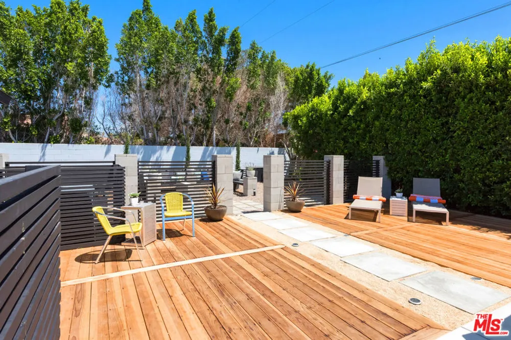 2350 Los Alamos Road Palm Springs, CA 92262