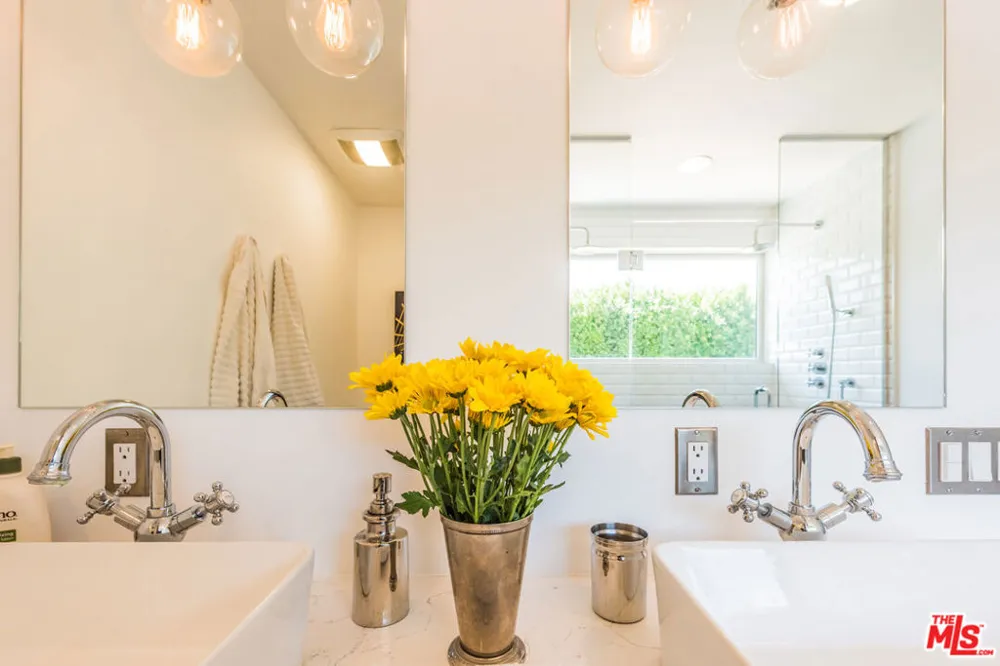 2350 Los Alamos Road Palm Springs, CA 92262