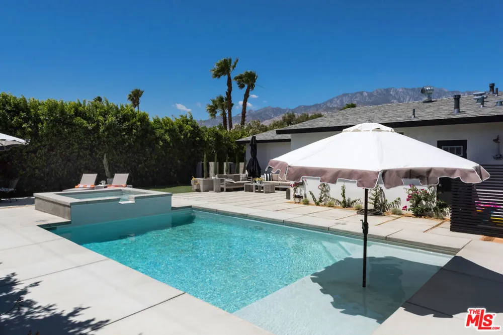2350 Los Alamos Road Palm Springs, CA 92262