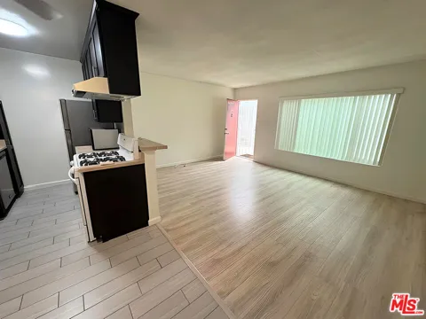1630 Granville Avenue #207