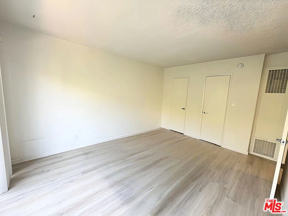 1630 Granville Avenue #207 Los Angeles, CA 90025