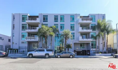 332 S Oxford Avenue #201
