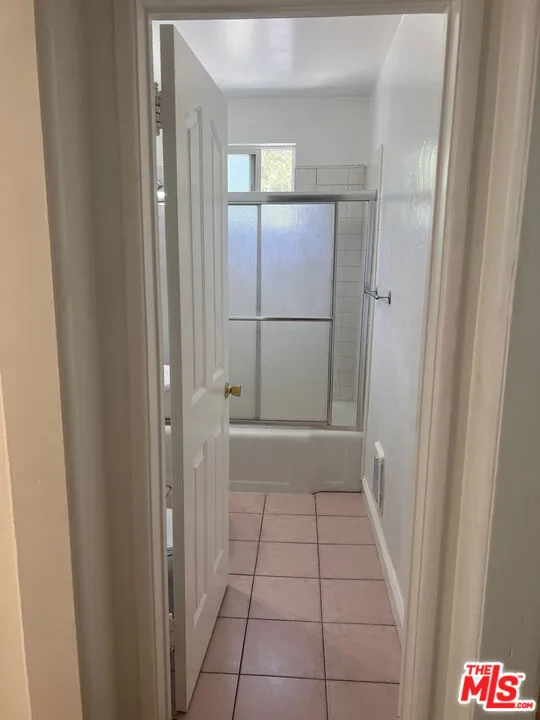 4277 Tujunga Avenue #4277.5 Los Angeles, CA 91604