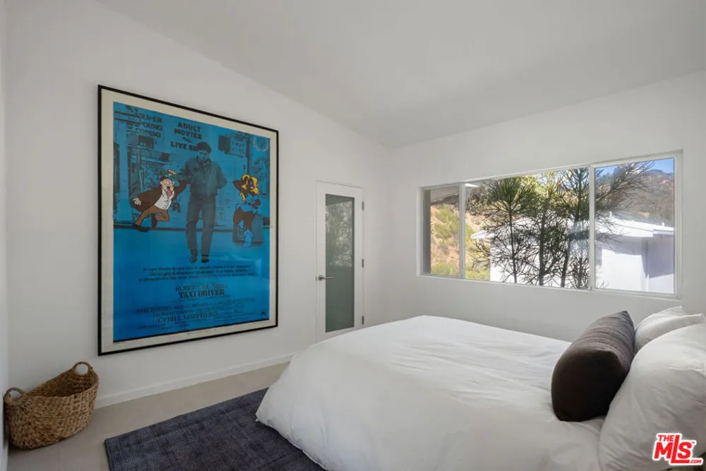 9659 Cedarbrook Drive Los Angeles, CA 90210
