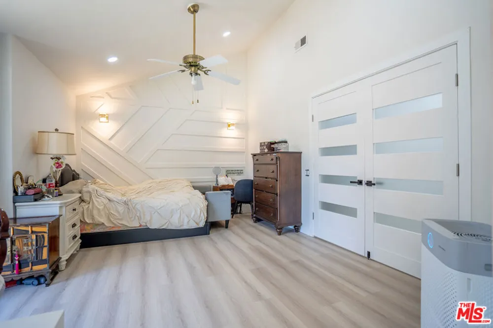 12203 Santa Gertrudes Avenue #64 La Mirada, CA 90638