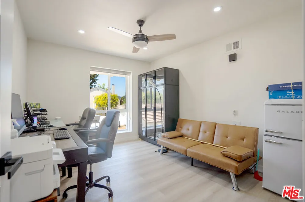 12203 Santa Gertrudes Avenue #64 La Mirada, CA 90638