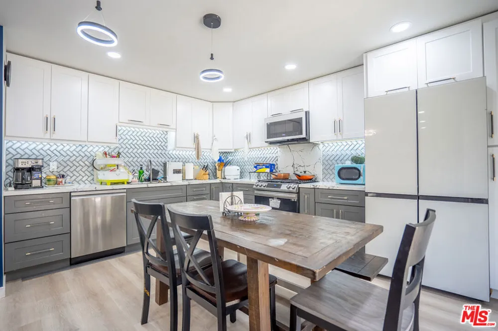 12203 Santa Gertrudes Avenue #64 La Mirada, CA 90638