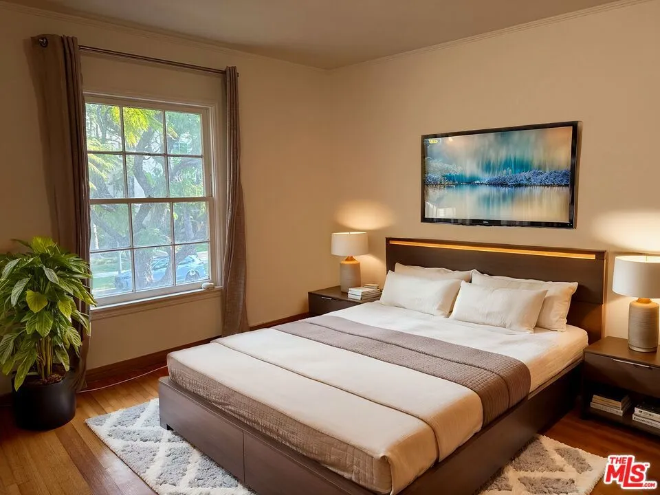 325 PALM DRIVE #E Beverly Hills, CA 90210