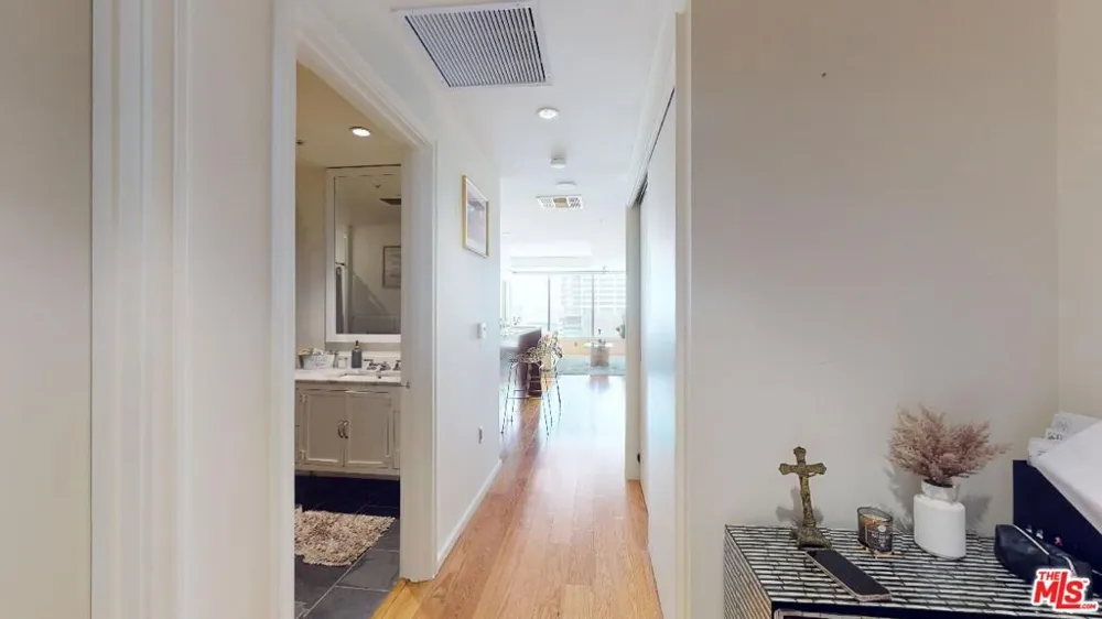 1155 S Grand Avenue #1106 Los Angeles, CA 90015