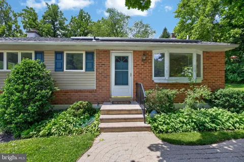 527 ORIOLE DRIVE