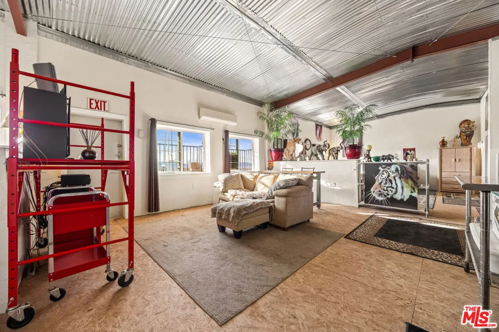 9025 Camp Rock Road Lucerne Valley, CA 92356