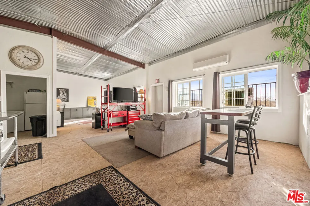 9025 Camp Rock Road Lucerne Valley, CA 92356