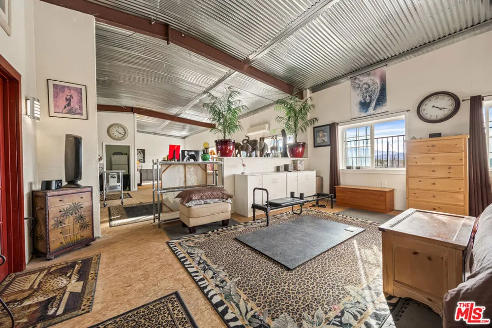 9025 Camp Rock Road Lucerne Valley, CA 92356
