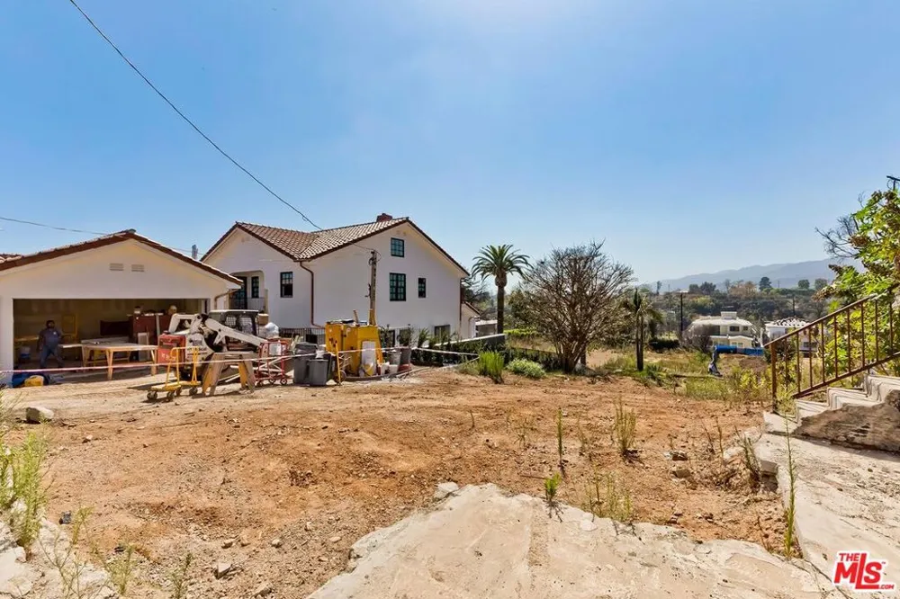 736 Haverford Avenue Pacific Palisades, CA 90272