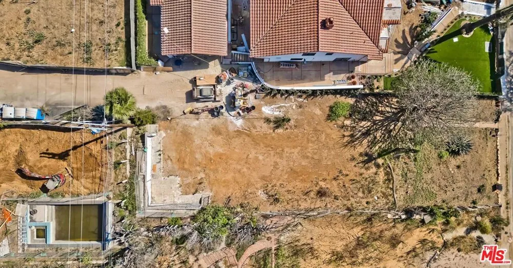 736 Haverford Avenue Pacific Palisades, CA 90272