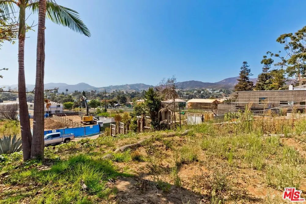 736 Haverford Avenue Pacific Palisades, CA 90272
