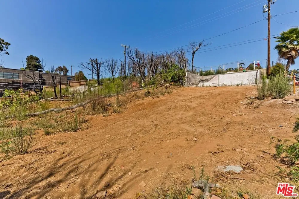 736 Haverford Avenue Pacific Palisades, CA 90272