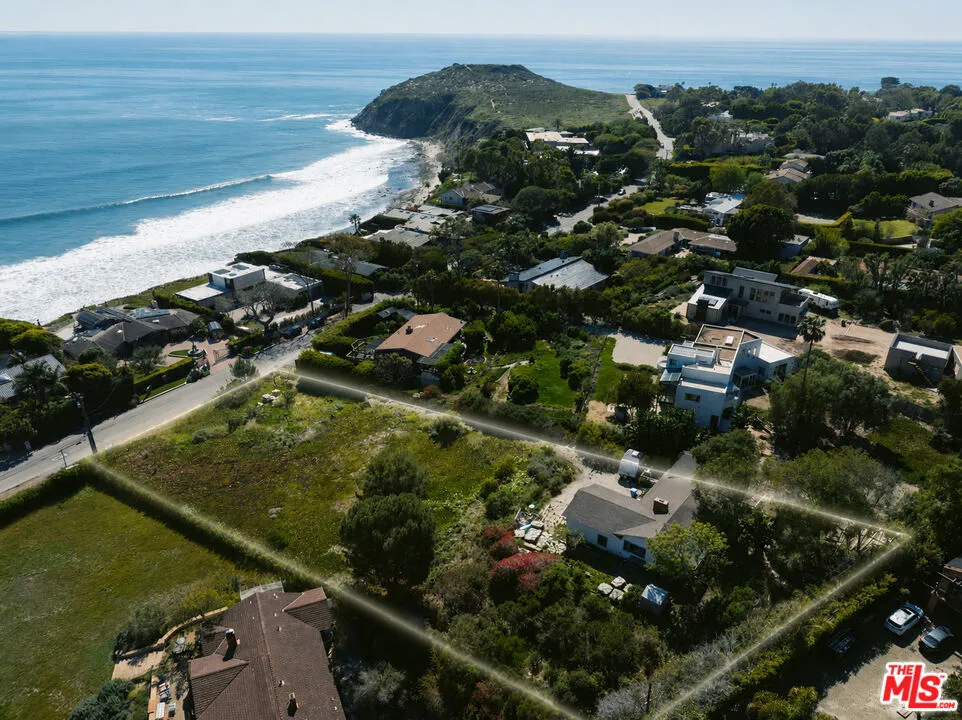 29029 Cliffside Drive Malibu, CA 90265