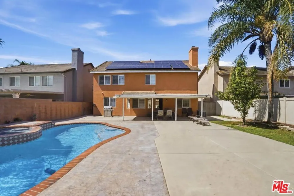 13127 Bay Meadow Avenue Chino, CA 91710