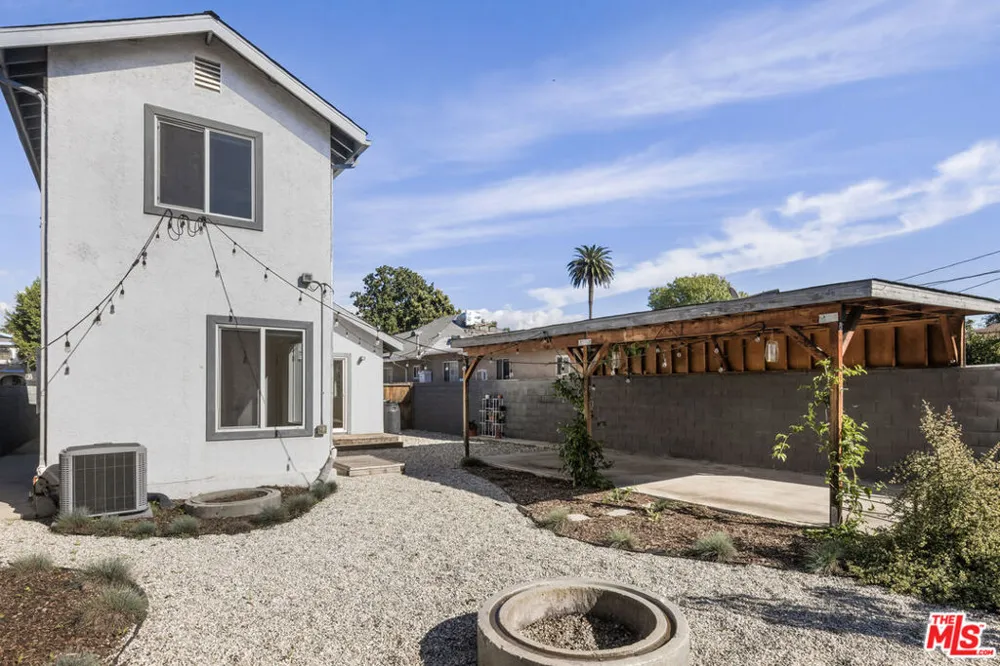 5712 Buchanan Street Los Angeles, CA 90042