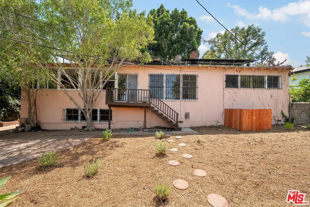 9149 Hillsboro Drive Los Angeles, CA 90034