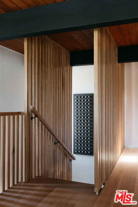 11558 DUQUE DRIVE Studio City, CA 91604