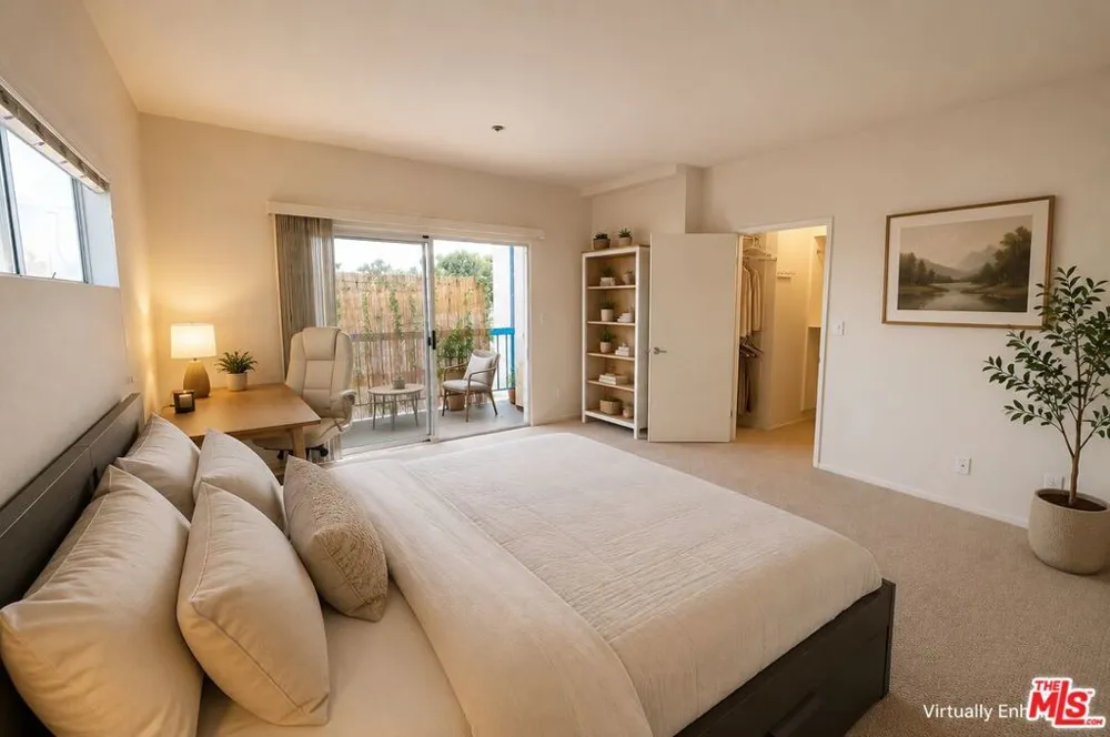 1915 Malcolm Avenue #301 Los Angeles, CA 90025
