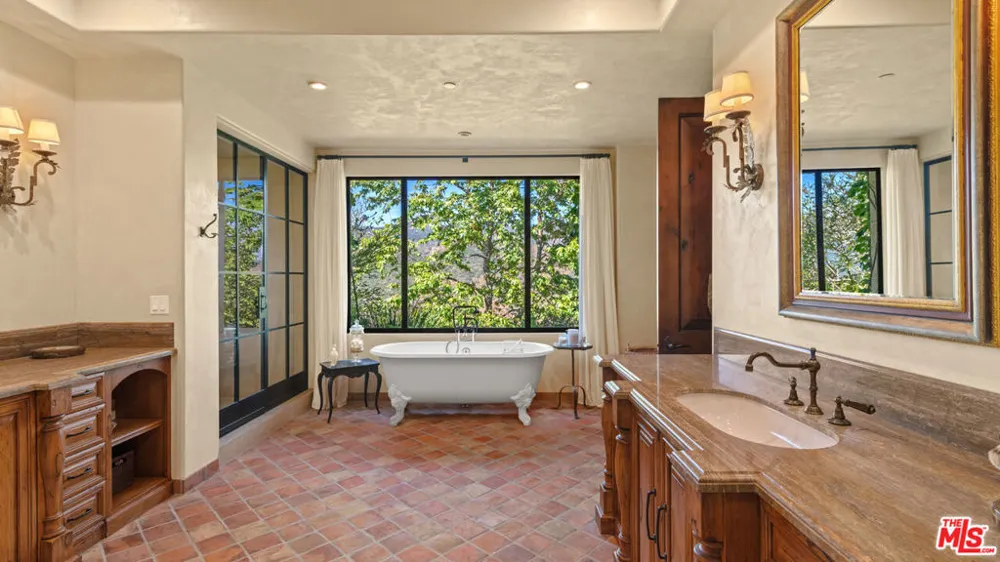 2900 Corral Canyon Road Malibu, CA 90265