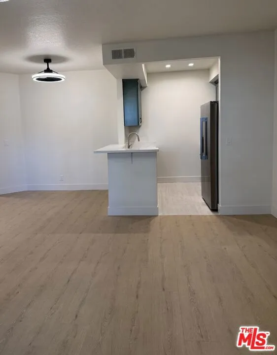 5620 Yolanda Avenue #111 Tarzana, CA 91356