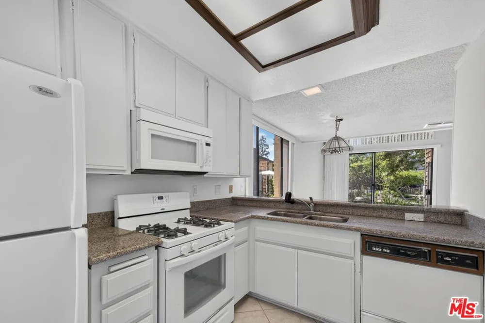 12750 Centralia Street #148 Lakewood, CA 90715
