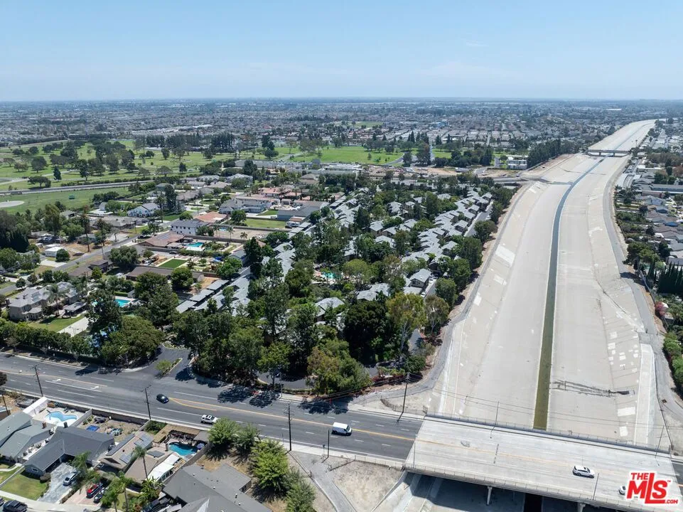 12750 Centralia Street #148 Lakewood, CA 90715