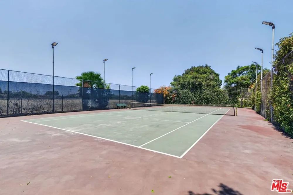 12750 Centralia Street #148 Lakewood, CA 90715