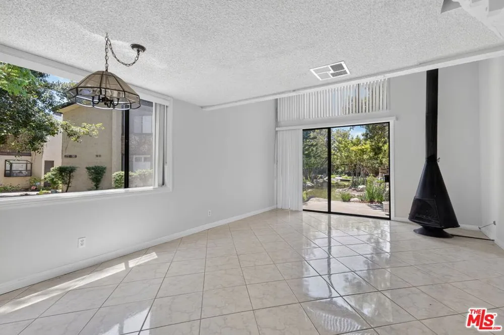12750 Centralia Street #148 Lakewood, CA 90715