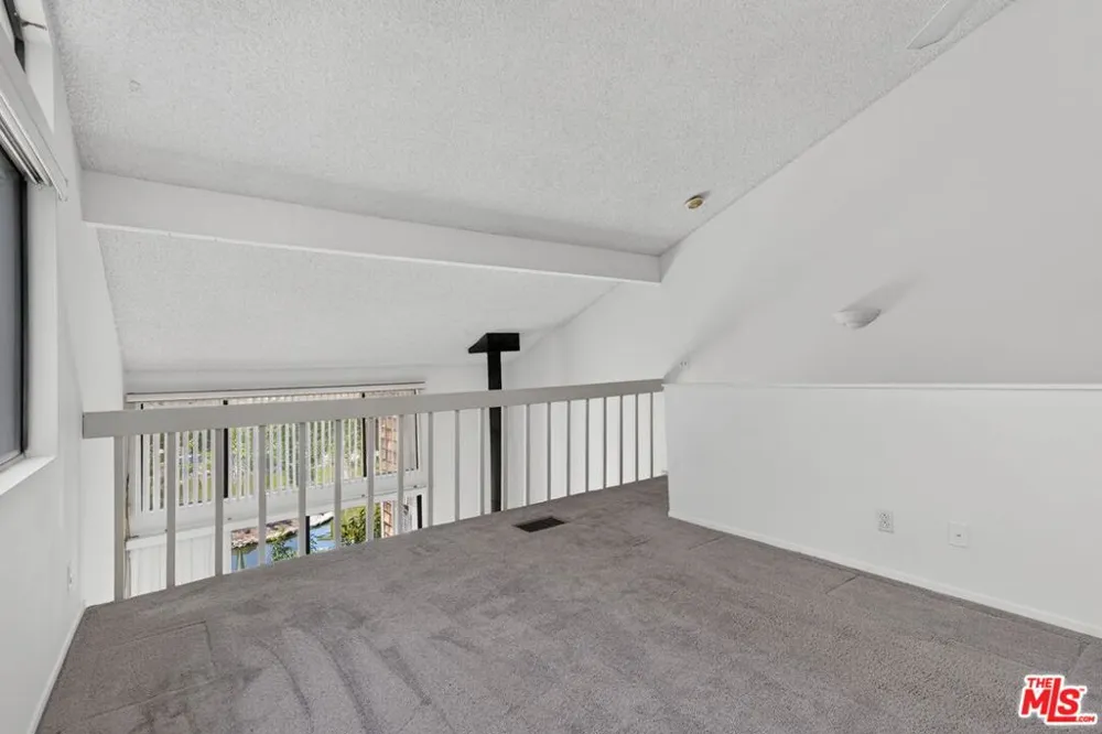 12750 Centralia Street #148 Lakewood, CA 90715