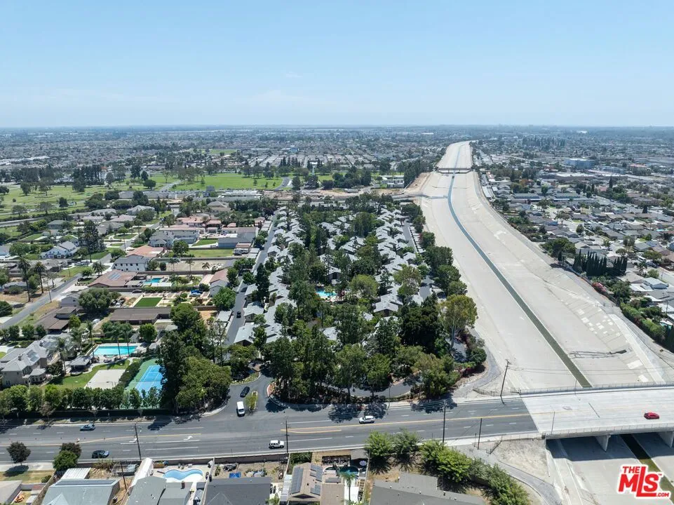 12750 Centralia Street #148 Lakewood, CA 90715