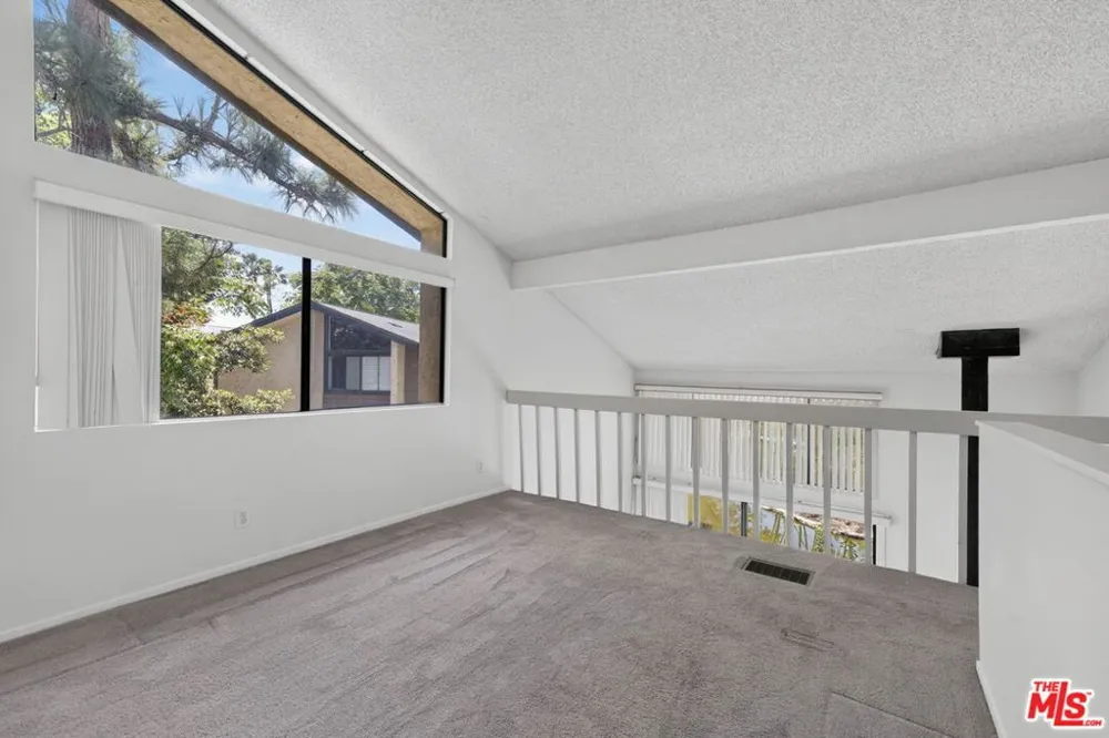 12750 Centralia Street #148 Lakewood, CA 90715