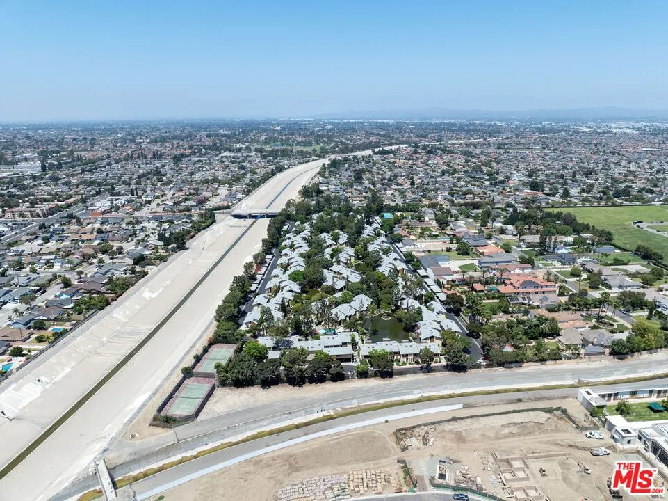 12750 Centralia Street #148 Lakewood, CA 90715