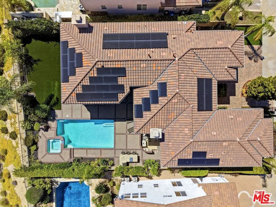 20274 Via Medici Porter Ranch, CA 91326