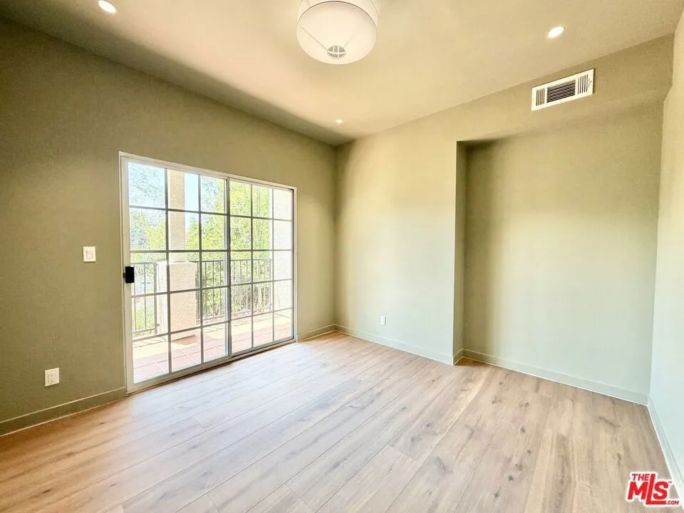 1515 Indiana Avenue South Pasadena, CA 91030