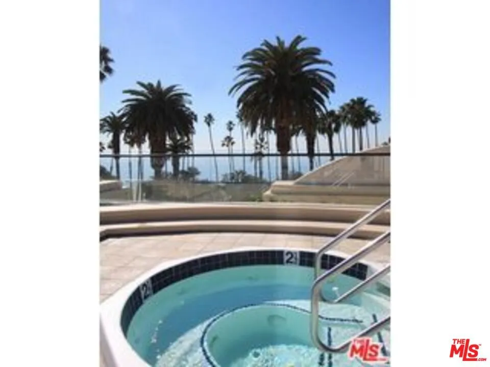 701 Ocean Avenue #110 Santa Monica, CA 90402