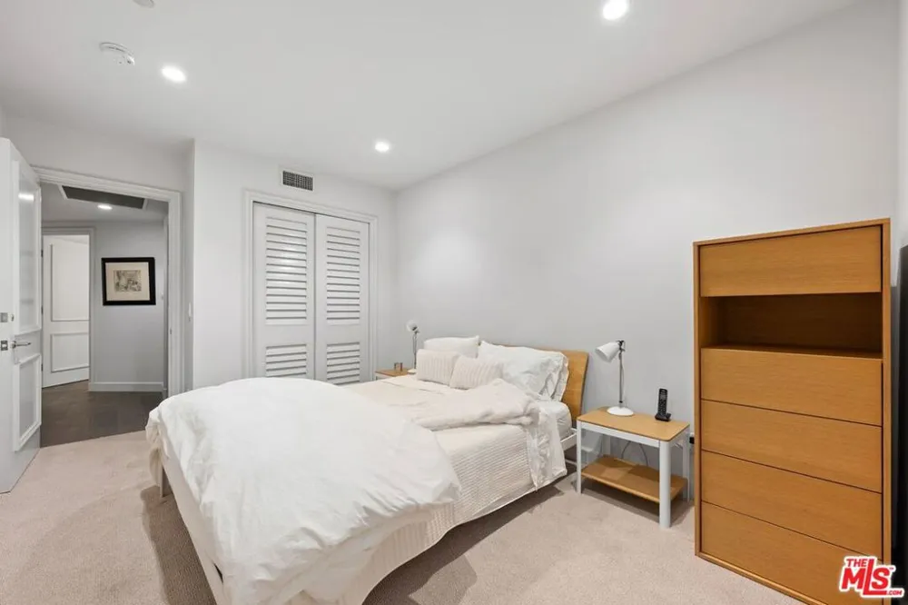 701 Ocean Avenue #110 Santa Monica, CA 90402