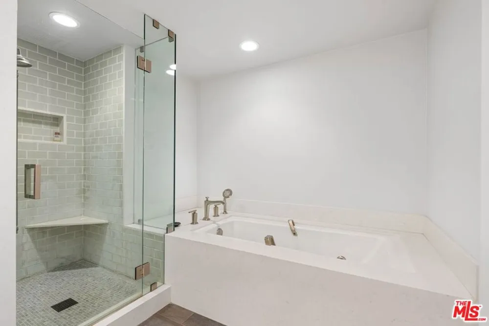 701 Ocean Avenue #110 Santa Monica, CA 90402